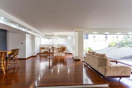 Apartamento à venda com 178m², 4 quartos e 3 vagas Apartamento à venda com 178m², 4 quartos e 3 vagasÁrea comum - Salão de festas