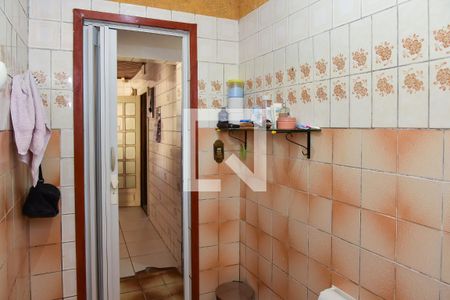 Casa à venda com 206m², 3 quartos e 1 vaga Casa à venda com 206m², 3 quartos e 1 vagaBanheiro Social 1