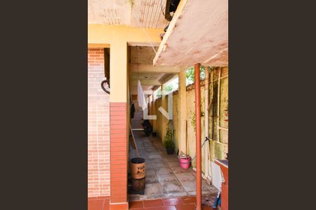 Casa à venda com 206m², 3 quartos e 1 vaga Casa à venda com 206m², 3 quartos e 1 vagaÁrea de Serviço e pátio