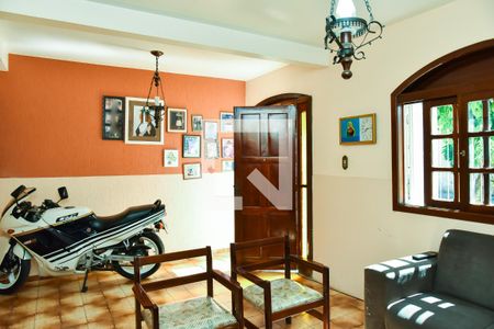 Sala 1 de casa à venda com 3 quartos, 206m² em Sarandi, Porto Alegre