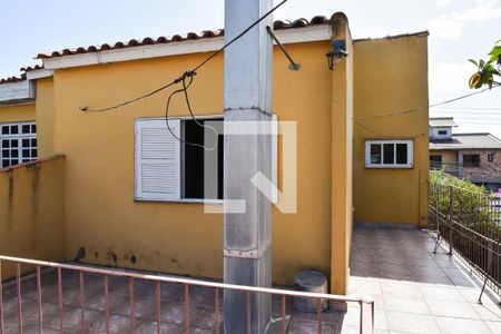 Casa à venda com 206m², 3 quartos e 1 vaga Casa à venda com 206m², 3 quartos e 1 vagaTerraço