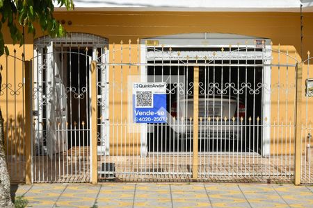 Casa à venda com 206m², 3 quartos e 1 vaga Casa à venda com 206m², 3 quartos e 1 vagaPlaquinha instalada portão