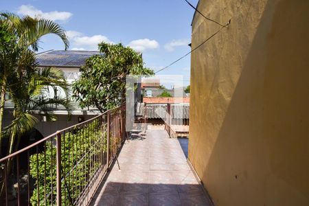 Casa à venda com 206m², 3 quartos e 1 vaga Casa à venda com 206m², 3 quartos e 1 vagaTerraço