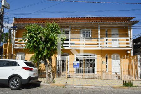 Casa à venda com 206m², 3 quartos e 1 vaga Casa à venda com 206m², 3 quartos e 1 vagaFachada da Casa