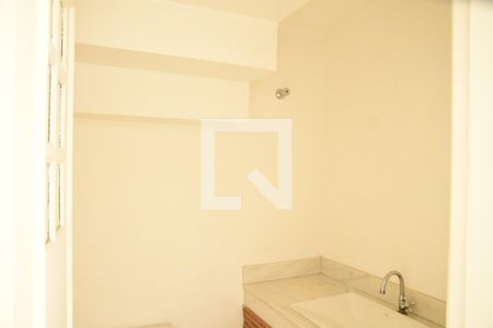 Lavabo de casa de condomínio para alugar com 2 quartos, 91m² em Parque Rincão, Cotia