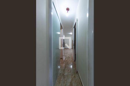 Corredor de apartamento para alugar com 3 quartos, 68m² em Sítio da Figueira, São Paulo