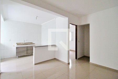 Sala/Cozinha de apartamento para alugar com 2 quartos, 55m² em Parque Oratório, Santo André