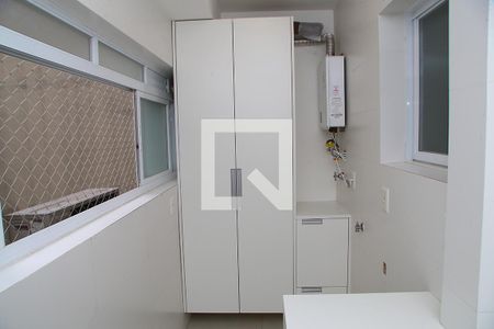 Apartamento à venda com 92m², 1 quarto e 1 vagaÁrea de Serviço