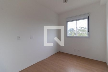 Quarto 1 de apartamento para alugar com 2 quartos, 40m² em Jardim São Savério, São Paulo