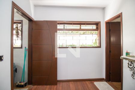 Casa à venda com 400m², 5 quartos e 4 vagasQuarto de Serviço
