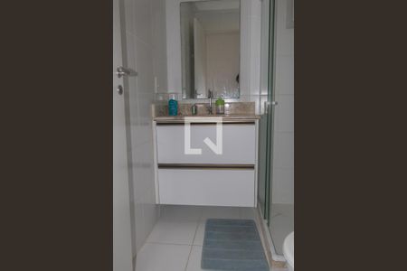 Apartamento para alugar com 80m², 3 quartos e 1 vaga Apartamento para alugar com 80m², 3 quartos e 1 vagaBanheiro