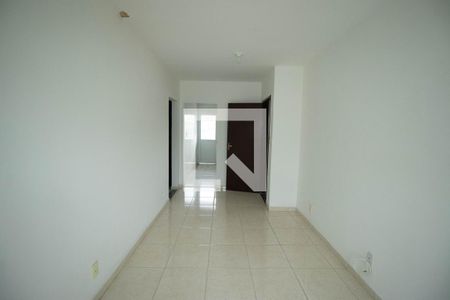 Sala de apartamento para alugar com 2 quartos, 65m² em Parque Uruguaiana, Duque de Caxias