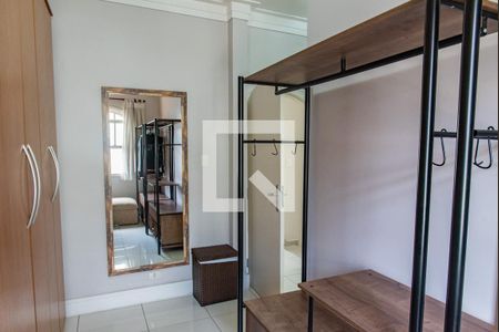 Casa à venda com 217m², 4 quartos e 6 vagasQuarto 4/closet