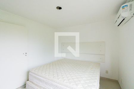 Casa de condomínio à venda com 210m², 4 quartos e 2 vagasSuíte 4