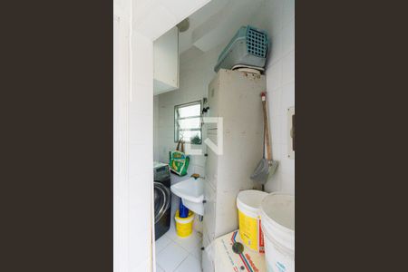 Casa de condomínio à venda com 210m², 4 quartos e 2 vagasÁrea de Serviço