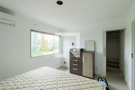 Casa de condomínio à venda com 210m², 4 quartos e 2 vagasSuíte 4