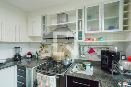 Casa de condomínio à venda com 210m², 4 quartos e 2 vagasCozinha e Copa