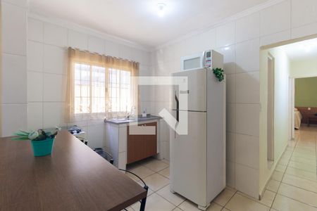 Cozinha de casa para alugar com 2 quartos, 70m² em Vila Bancária, São Paulo