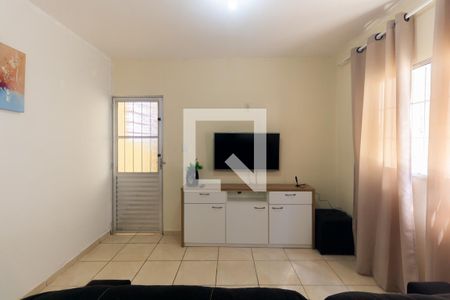 Casa para alugar com 2 quartos, 70m² em Vila Bancária, São Paulo