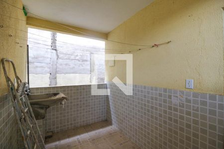 Casa para alugar com 60m², 2 quartos e sem vaga Casa para alugar com 60m², 2 quartos e sem vagaÁrea de Serviço