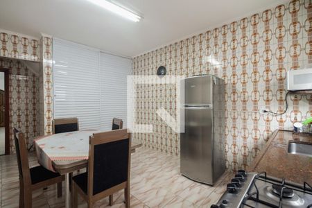 Casa à venda com 100m², 3 quartos e 1 vaga Casa à venda com 100m², 3 quartos e 1 vagaCozinha