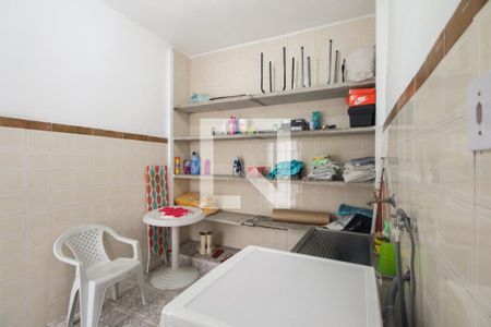 Casa à venda com 100m², 3 quartos e 1 vaga Casa à venda com 100m², 3 quartos e 1 vagaÁrea de serviço