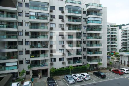 Apartamento para alugar com 70m², 2 quartos e 1 vagaFachada 