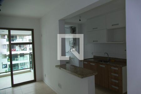 Apartamento para alugar com 70m², 2 quartos e 1 vagaSala