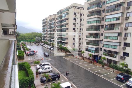 Apartamento para alugar com 70m², 2 quartos e 1 vagaVista condomínio 