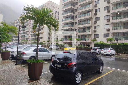 Apartamento para alugar com 70m², 2 quartos e 1 vagaVista da Rua