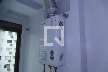 Apartamento para alugar com 70m², 2 quartos e 1 vagaÁrea serviço 