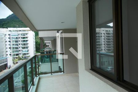 Apartamento para alugar com 70m², 2 quartos e 1 vagaVaranda