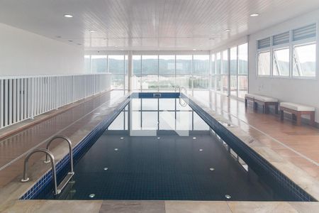 Apartamento para alugar com 72m², 2 quartos e 1 vagaÁrea comum - Piscina