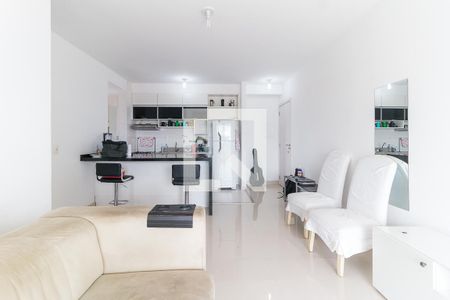 Apartamento para alugar com 72m², 2 quartos e 1 vagaSala