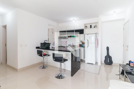 Apartamento para alugar com 72m², 2 quartos e 1 vagaSala