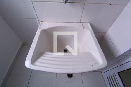 Apartamento para alugar com 58m², 2 quartos e 1 vagaÁrea de Serviço