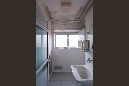 Apartamento para alugar com 58m², 2 quartos e 1 vagaÁrea de Serviço