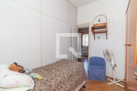 Apartamento à venda com 187m², 4 quartos e 1 vagaQuarto 2
