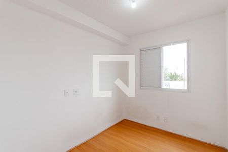 Quarto 1 de apartamento para alugar com 2 quartos, 40m² em Jardim Santa Emilia, São Paulo