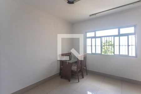 Casa à venda com 300m², 3 quartos e 6 vagasCozinha