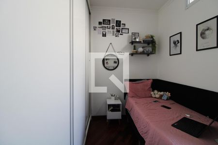 Casa à venda com 110m², 3 quartos e 2 vagasQuarto 2