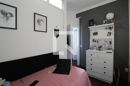 Casa à venda com 110m², 3 quartos e 2 vagasQuarto 2