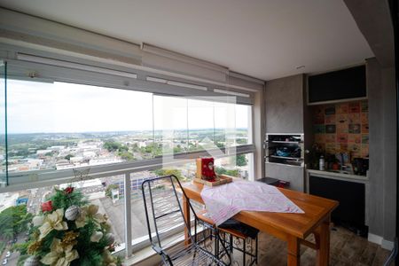 Apartamento à venda com 94m², 3 quartos e 3 vagasSacada com Churrasqueira