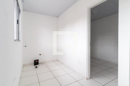 Sala de casa para alugar com 2 quartos, 30m² em Jardim Lúcia, São Paulo
