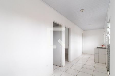 Sala de casa para alugar com 2 quartos, 30m² em Jardim Lúcia, São Paulo