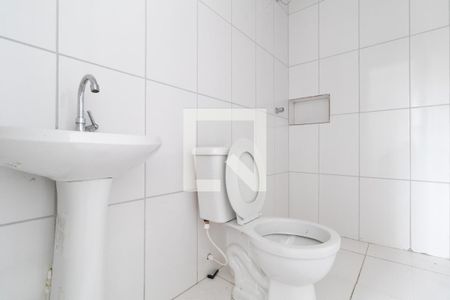 Casa para alugar com 30m², 2 quartos e sem vagaBanheiro