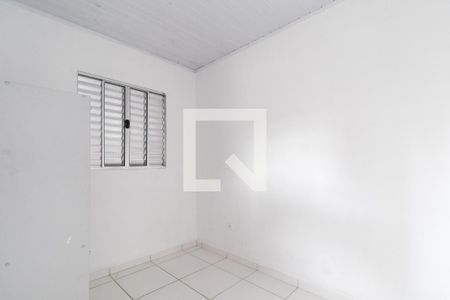 Quarto de casa para alugar com 2 quartos, 30m² em Jardim Lúcia, São Paulo