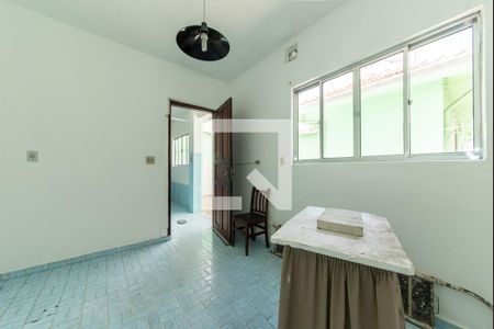 Casa à venda com 210m², 3 quartos e 3 vagasEdícula