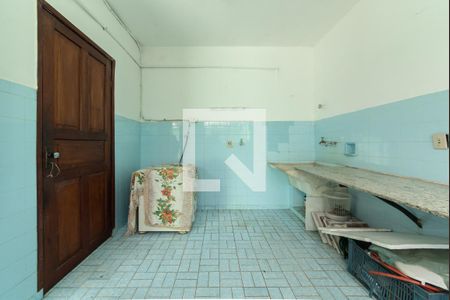 Casa à venda com 210m², 3 quartos e 3 vagasEdícula