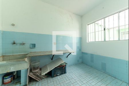 Casa à venda com 210m², 3 quartos e 3 vagasEdícula